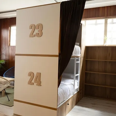 & Gascona Hôtel capsule